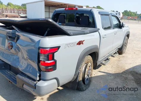 2023 Nissan Frontier Pro-4X 4X4 z USA, uszkodzony, nr VIN 1N6ED1EK4PN622489